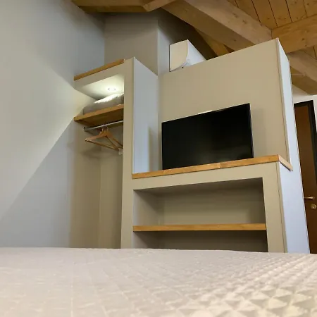 Hotel apartamentowy Casetta Randi 26