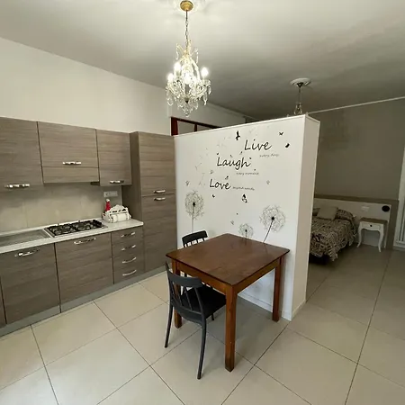 Casetta Randi 26 Hotel apartamentowy 3*