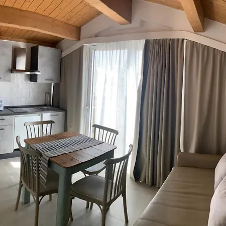 Apartmanhotel Casetta Randi 26 3*