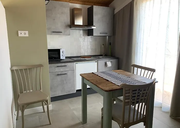 Casetta Randi 26 Apart Otel