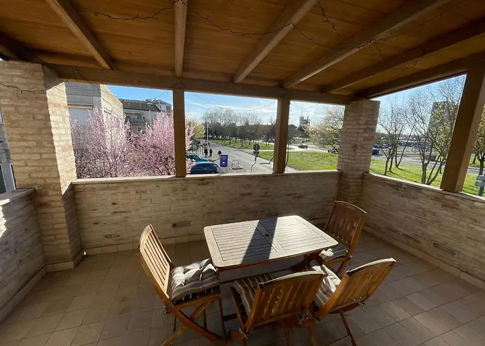 Casetta Randi 26 Apartmanhotel Ravenna